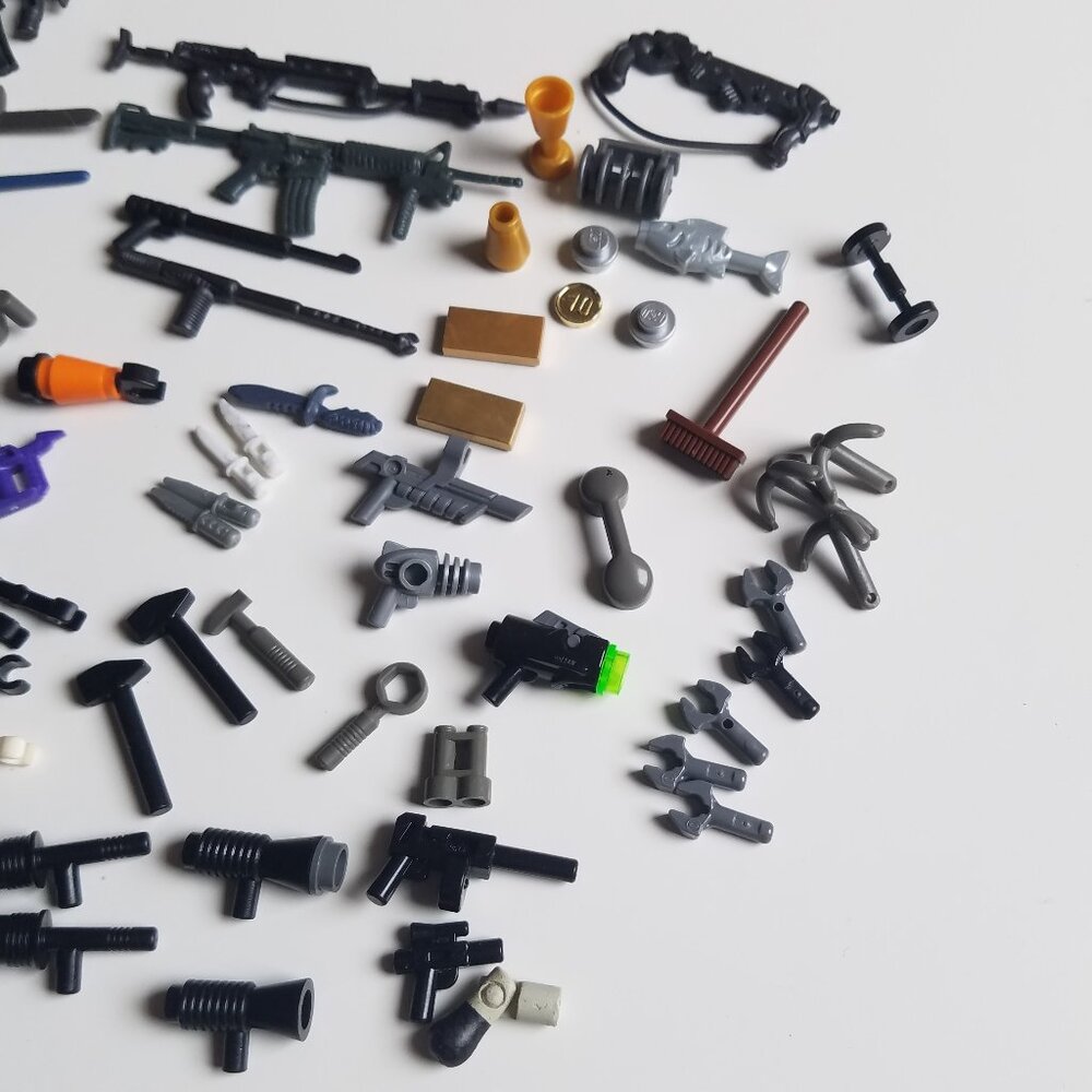 Lego Miscellaneous Weapon, Tools & More! - Picture 4 of 12